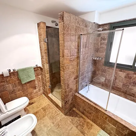 Apartamento Luxury Sunny Escape - Benatalaya Estepona